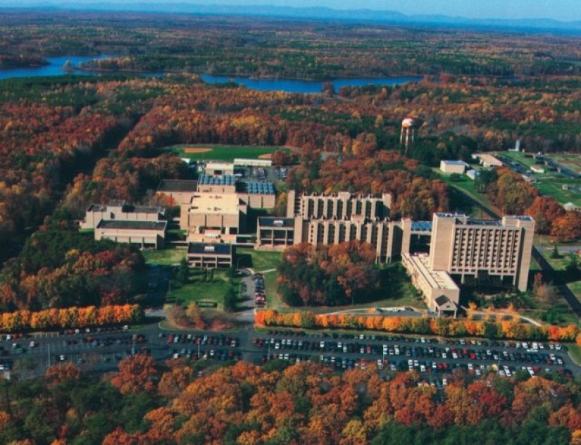 10 facts about the FBI