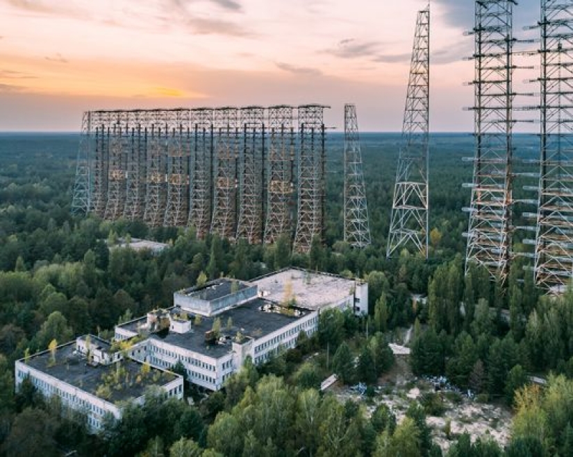 10 fotos de la naturaleza que le ganó la batalla a la civilización en la zona de exclusión alrededor de Chernobyl 10 fotos de la naturaleza que le ganó la batalla a la civilización en la zona de exclusión alrededor de Chernobyl