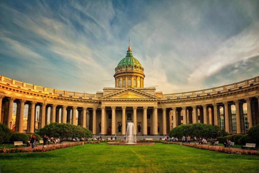 10 iglesias más grandes de Rusia 10 iglesias más grandes de Rusia