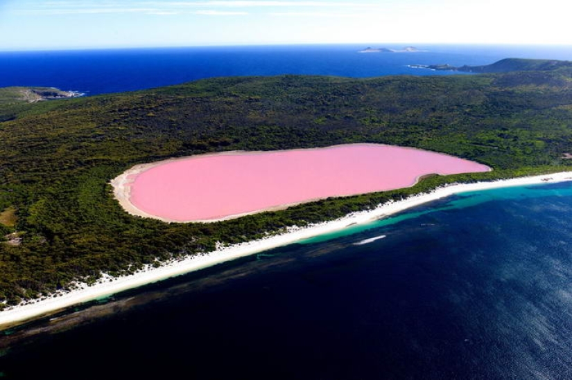10 Incredible Places That Really Exist 10 Incredible Places That Really Exist
