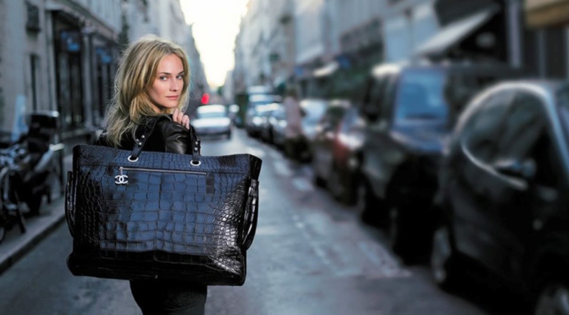 10 magnificent muses of the windy Karl Lagerfeld