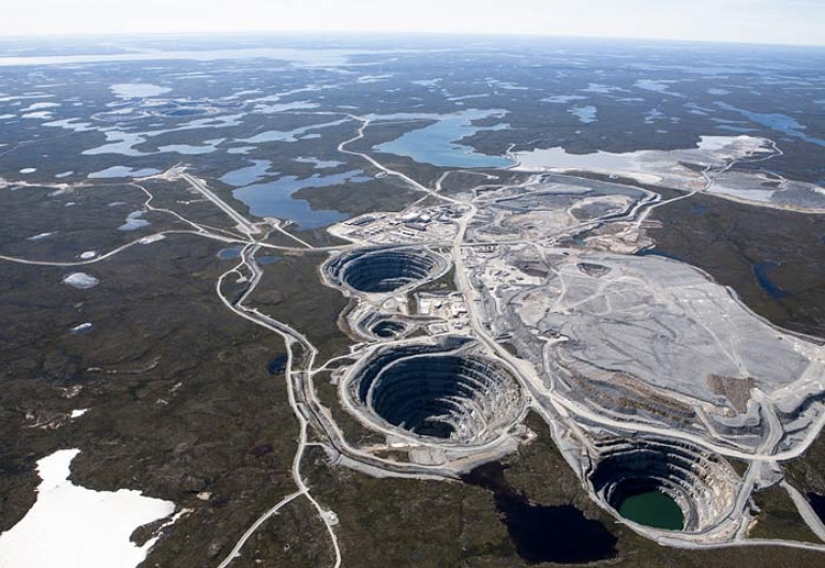 10 man-made black holes on the body of the Earth