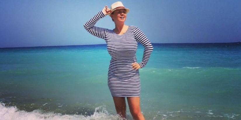 10 pictures where Anna Semenovich overdid it with photoshop