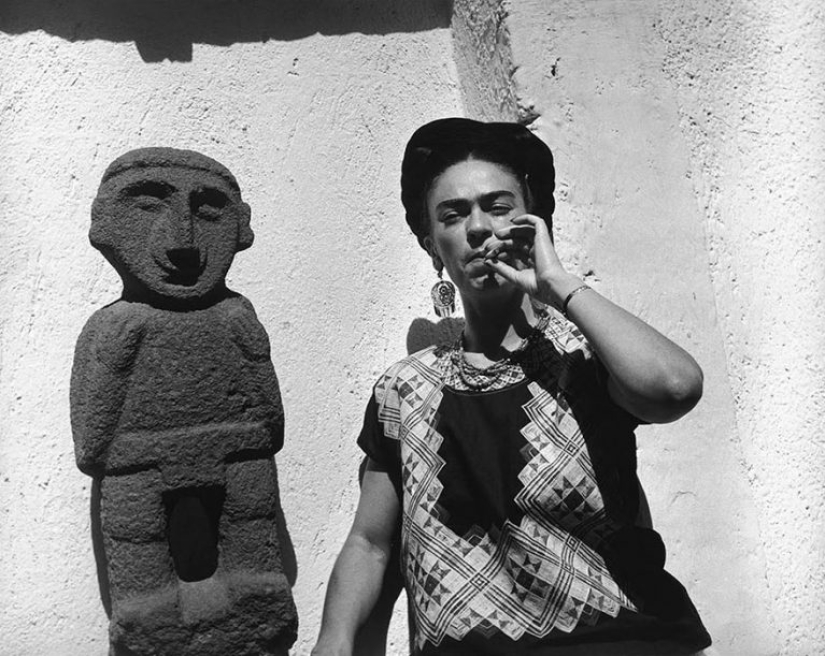 10 raras fotos de Frida Kahlo en los últimos años de su vida 10 raras fotos de Frida Kahlo en los últimos años de su vida