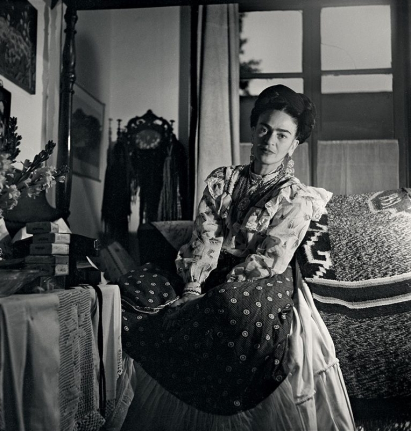 10 rare photos of Frida Kahlo in the last years of her life 10 rare photos of Frida Kahlo in the last years of her life