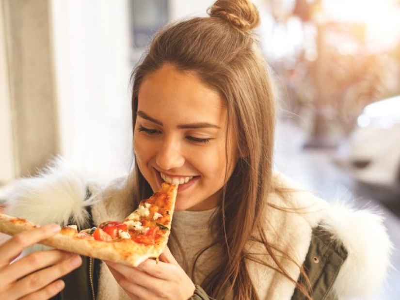 10 Secrets of Fast Food Chains They Don't Want to Talk About