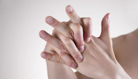 10 things our parents lied to us about