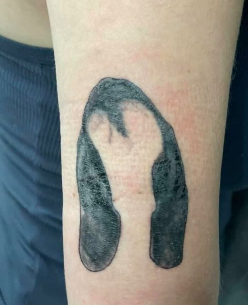 10 Times People Didn't Even Realize How Awful Their Tattoos Are 10 Times People Didn't Even Realize How Awful Their Tattoos Are