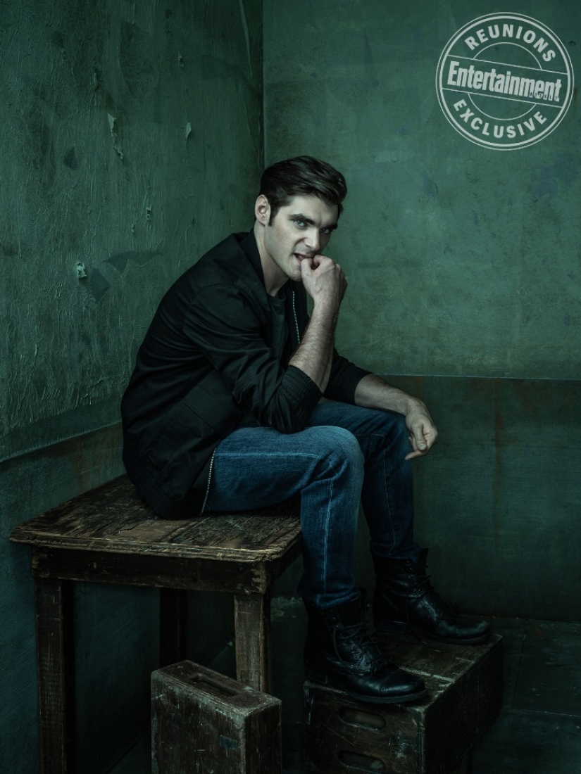 10 years later: the actors of the cult TV series "Breaking Bad" reunited for a stunning photo shoot 10 years later: the actors of the cult TV series "Breaking Bad" reunited for a stunning photo shoot