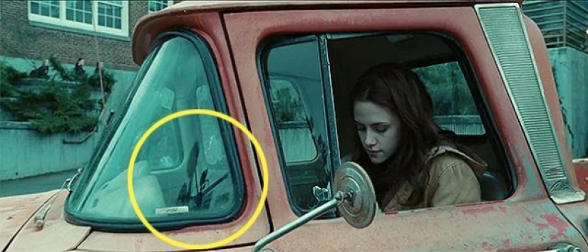 12 errores imperdonables de películas que probablemente nunca notaste