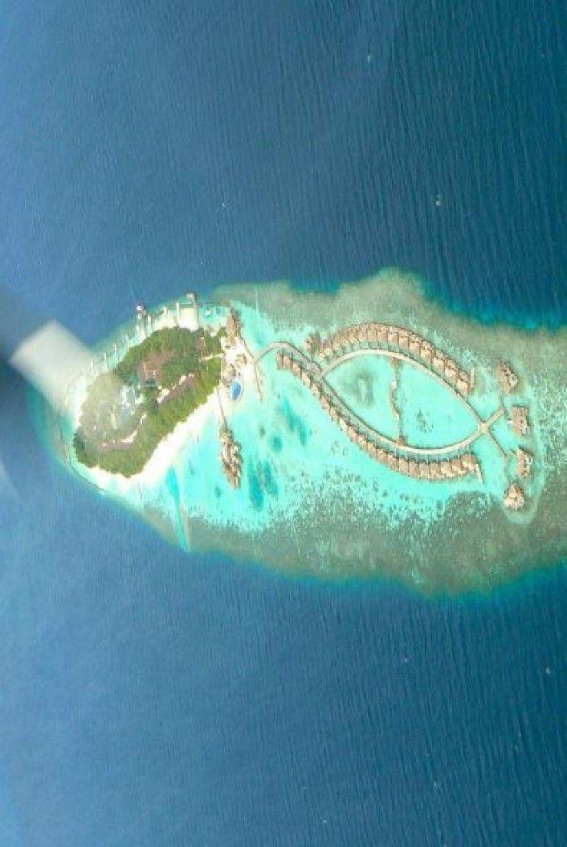 12 islands with amazing outlines 12 islands with amazing outlines