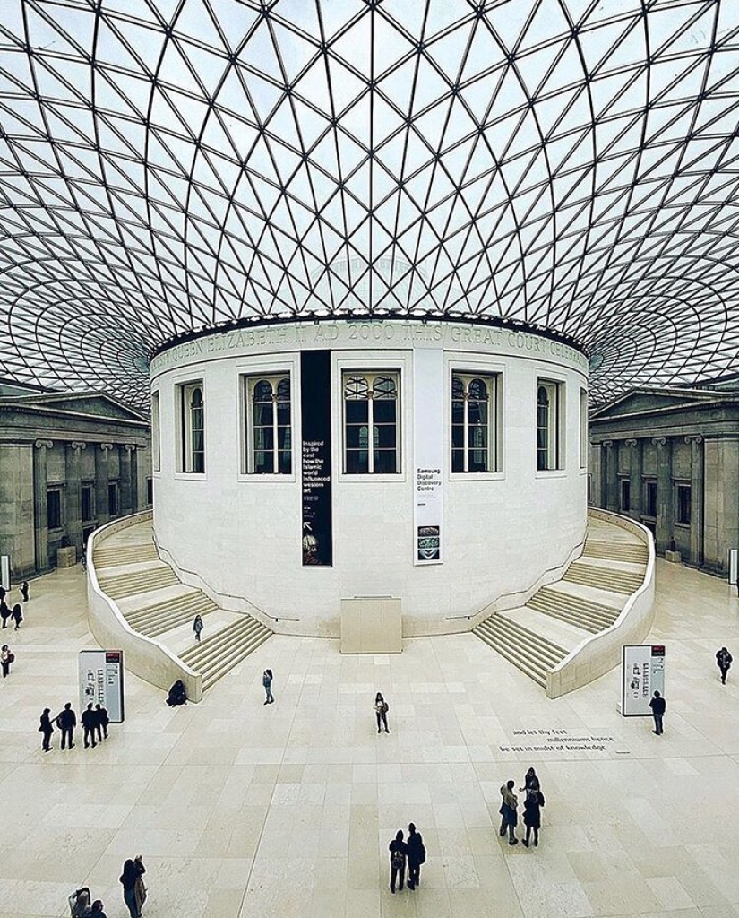 12 largest museums in the world where you can walk around without getting up from the sofa 12 largest museums in the world where you can walk around without getting up from the sofa