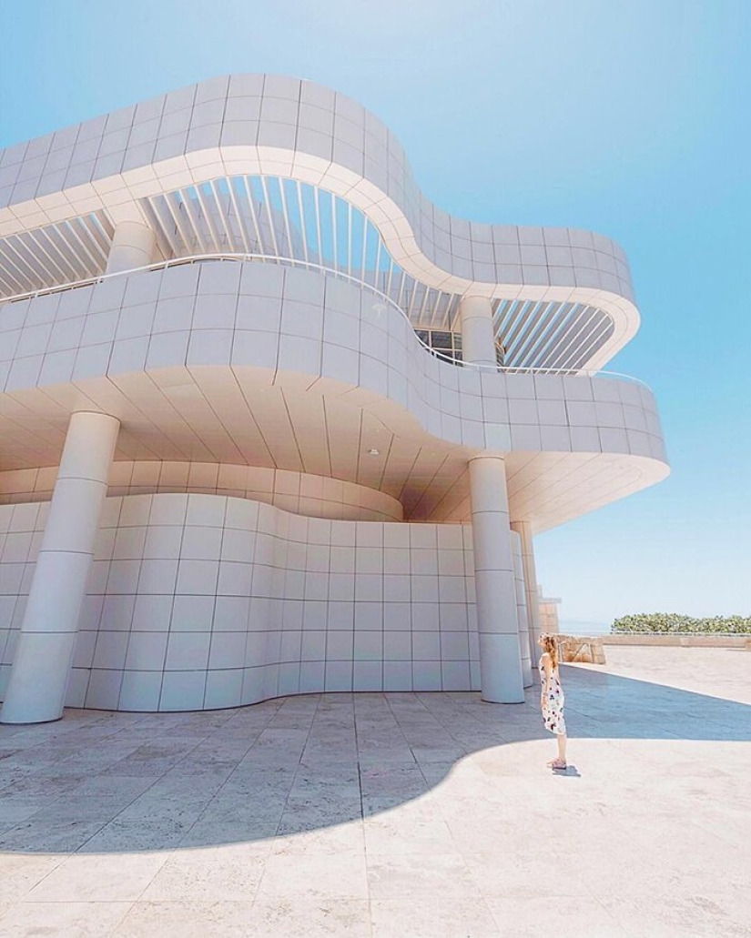 12 largest museums in the world where you can walk around without getting up from the sofa 12 largest museums in the world where you can walk around without getting up from the sofa