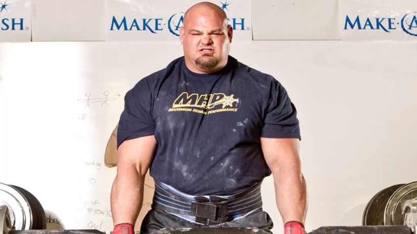 12 thousand calories a day: the diet of the strongest man on Earth