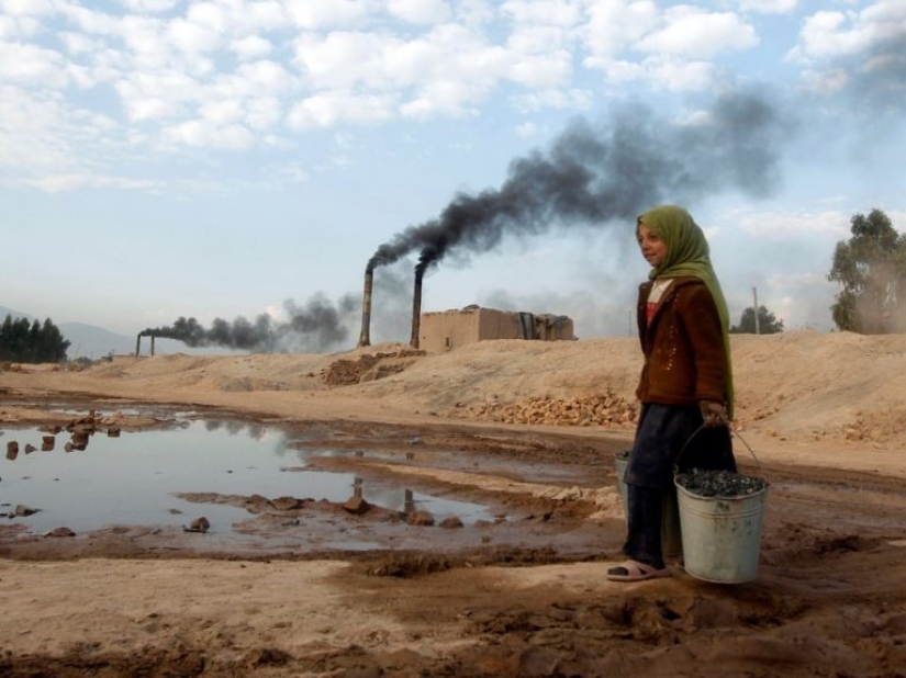 13 countries with the highest death rates from air pollution 13 countries with the highest death rates from air pollution