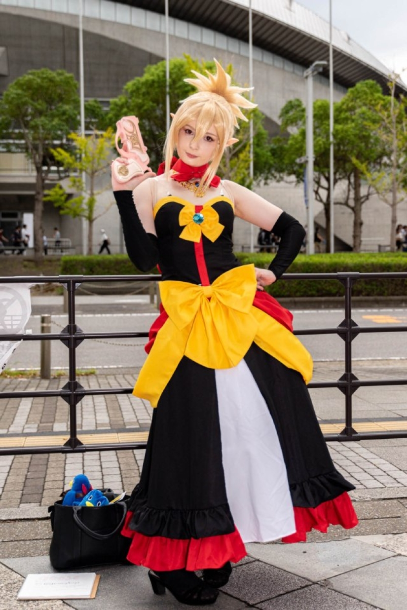 13 photos of the best cosplayers from Tokyo Game Show 2019
