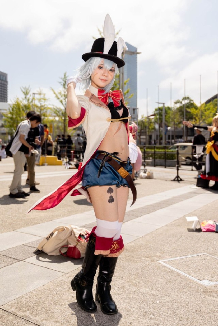 13 photos of the best cosplayers from Tokyo Game Show 2019