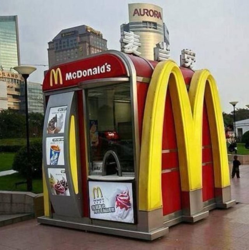 14 facts proving that Japan lives in 3022