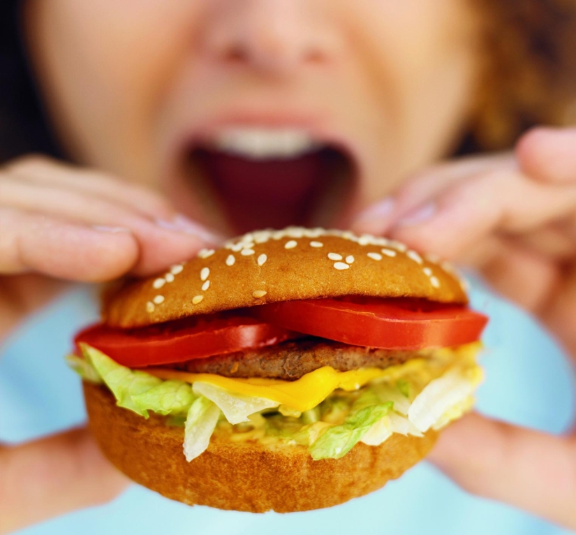 14 habits that make you feel tired all the time