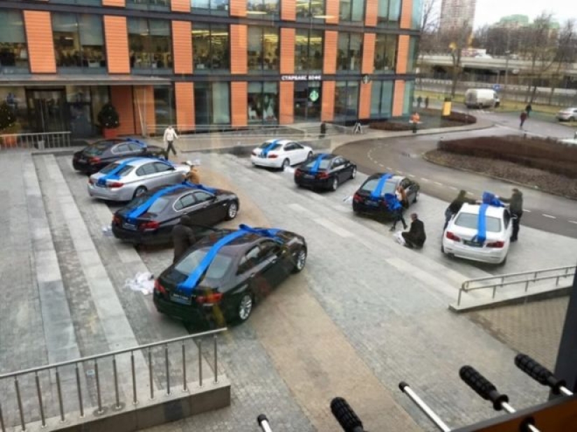 15 cool gifts that companies presented to their employees for the New Year 15 cool gifts that companies presented to their employees for the New Year