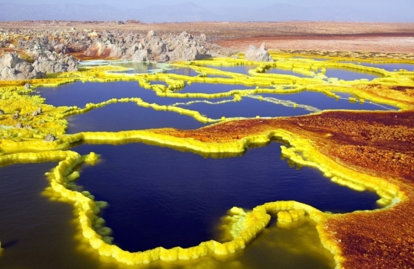 15 lugares en la tierra que parecen paisajes fantásticos de otros planetas 15 lugares en la tierra que parecen paisajes fantásticos de otros planetas