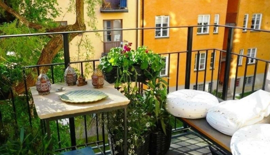 15 most beautiful small balconies