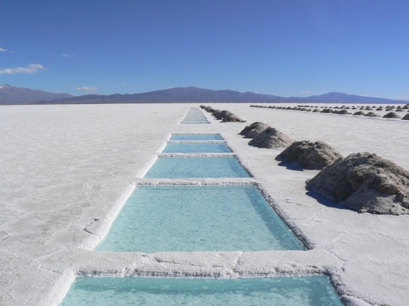15 places worth visiting until they are filled with tourists