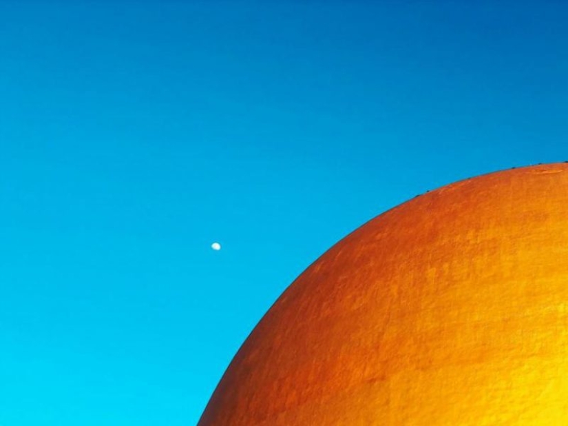 15 stunning shots from the iPhone Photography Awards Mobile Photography Contest