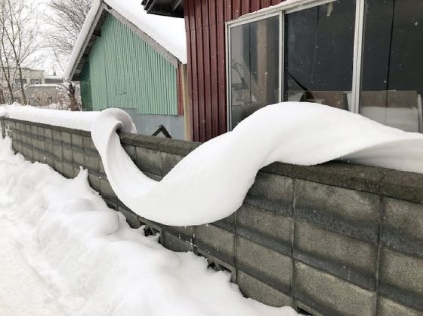 15 Times People Were So Satisfied Looking At The Snow They Just Had To Document It