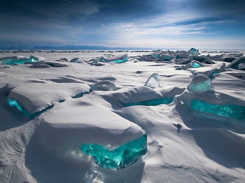 16 Frozen Ponds That Look Like Fine Art 16 Frozen Ponds That Look Like Fine Art