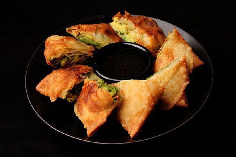 17 dishes in US restaurants with an appallingly huge calorie content