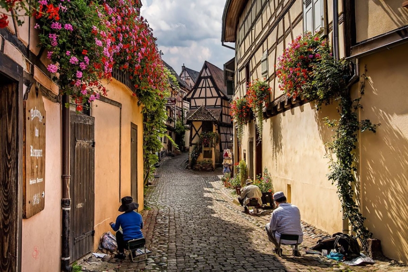 17 pueblos fabulosos donde escapar de la gris vida cotidiana