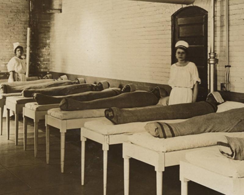18 simultaneously frightening and fascinating photos of medicine of the past 18 simultaneously frightening and fascinating photos of medicine of the past