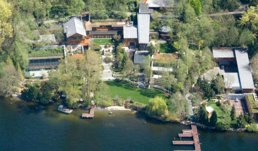 19 Crazy Facts About Bill Gates' $123 Million Home