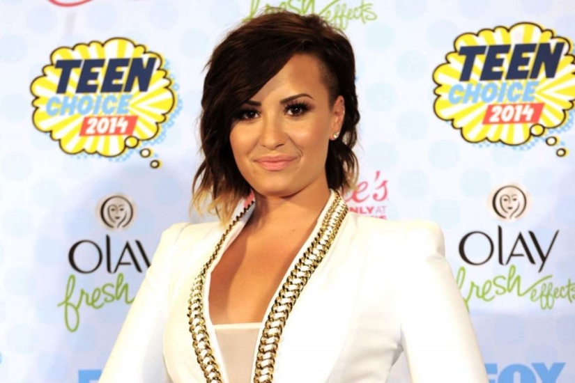 20 Celebrities Who Beat an Illness or Addiction