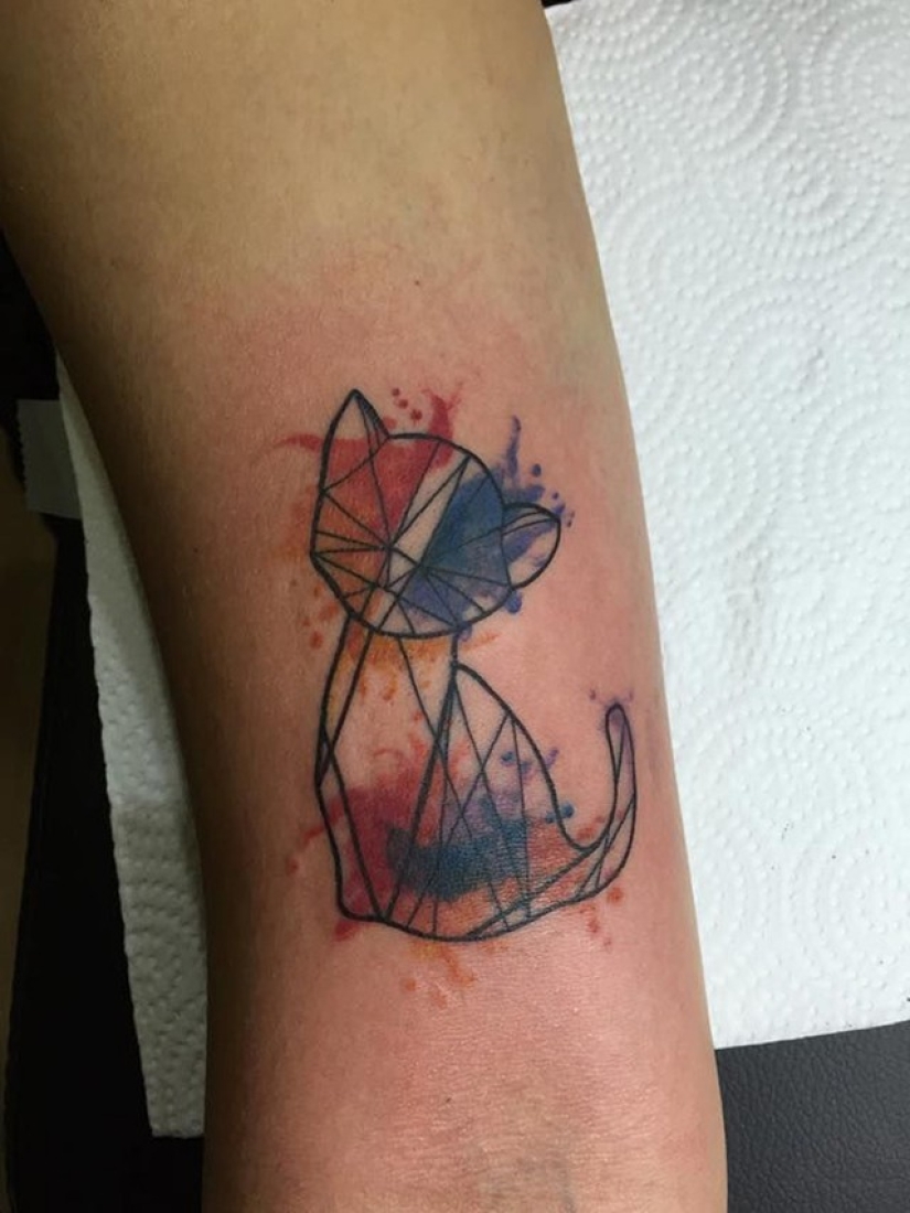 20 minimalist tattoos for cat lovers