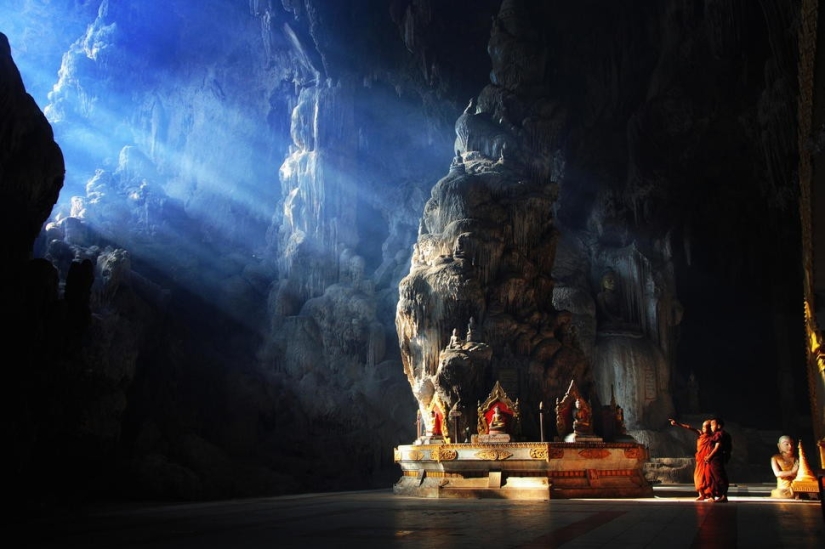 20 most beautiful caves in the world