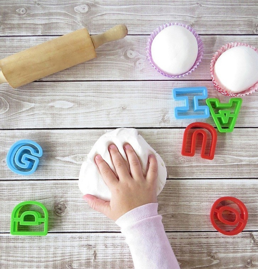 20 ways to keep a child busy 20 ways to keep a child busy