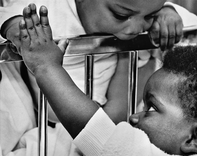 21 fotos aterradoras de los años 80, cuando el mundo se enteró del SIDA 21 fotos aterradoras de los años 80, cuando el mundo se enteró del SIDA