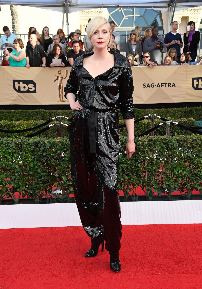 22 fotos de Brienne de Tarth sin armadura, de las que te dejará boquiabierto