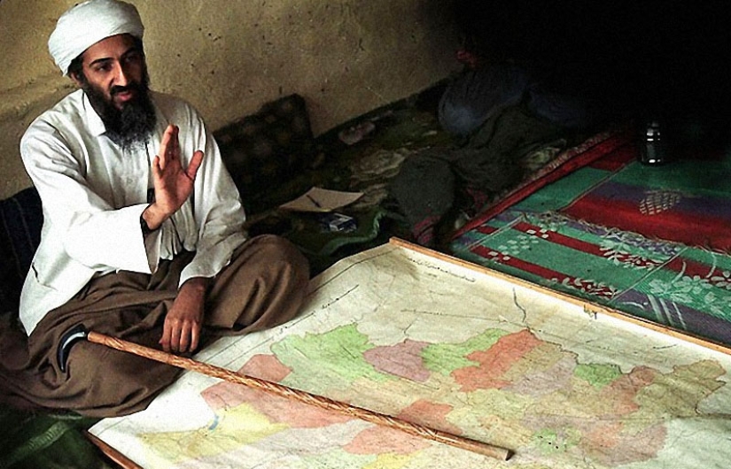 22 imágenes de la vida de Osama bin Laden y su familia