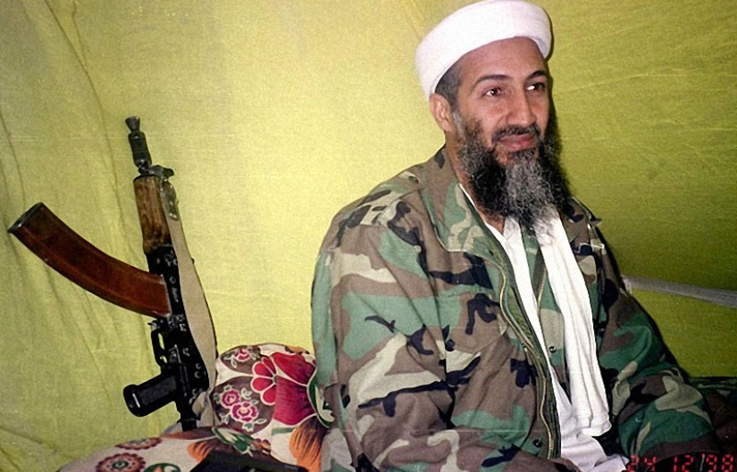 22 imágenes de la vida de Osama bin Laden y su familia