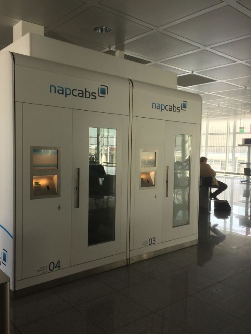 24 aeropuertos de todo el mundo, donde aman a los pasajeros y no dejan que se aburran 24 aeropuertos de todo el mundo, donde aman a los pasajeros y no dejan que se aburran