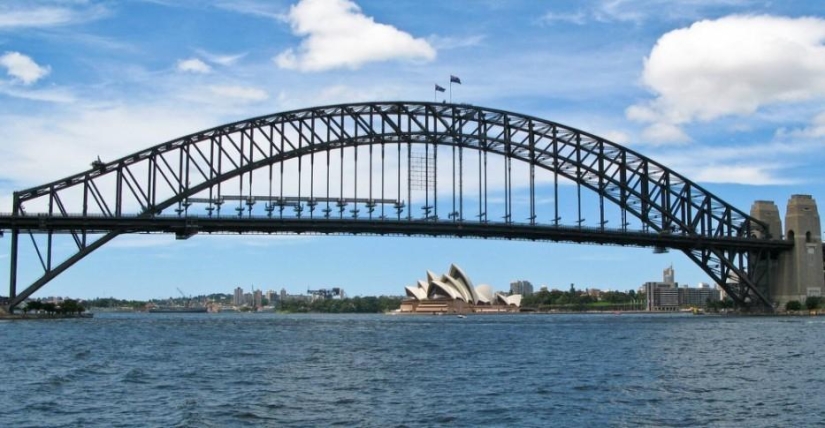 24 vertiginous attractions around the world