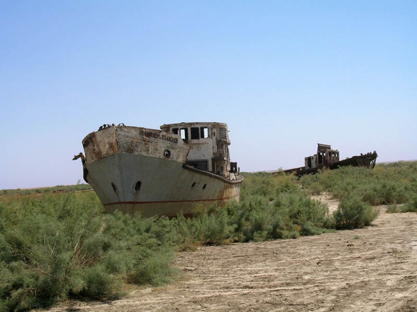 25 barcos abandonados de todo el mundo