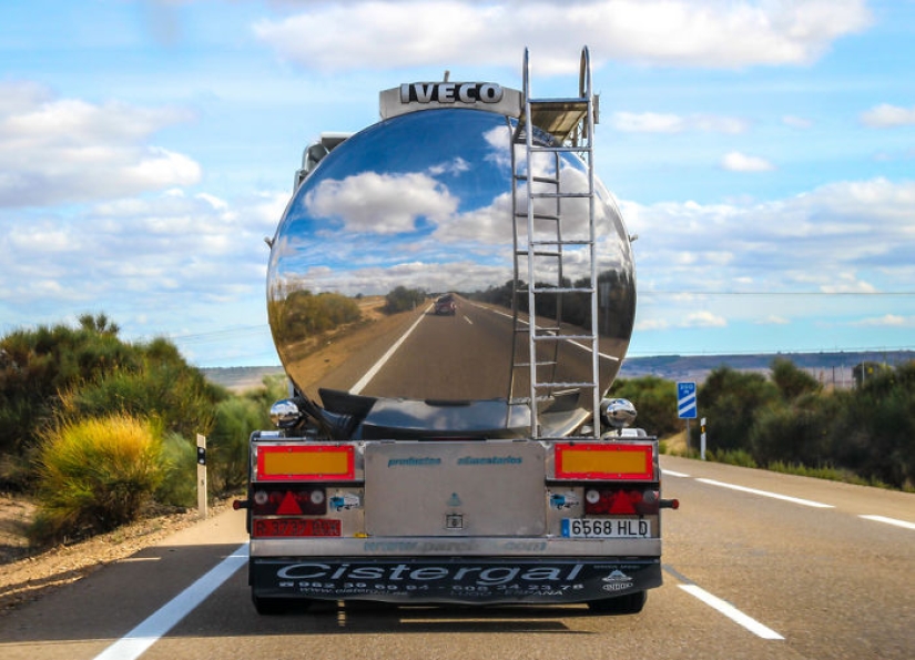 25 fotos en las que no está claro dónde está el reflejo y dónde está la realidad 25 fotos en las que no está claro dónde está el reflejo y dónde está la realidad