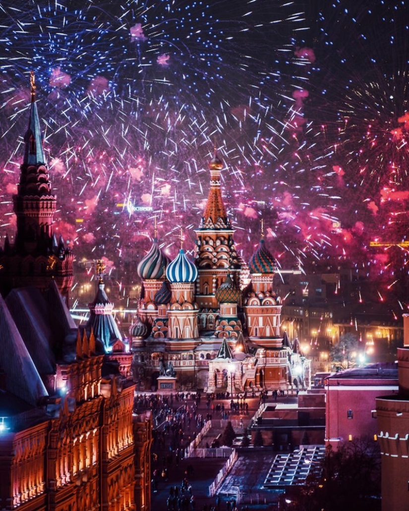 25 incredible photos of New Year's Eve Moscow from the sorceress Kristina Makeeva