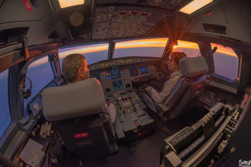 25 photos taken by pilots from aircraft cabins