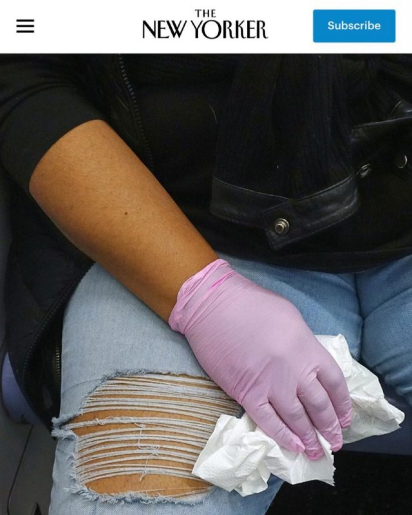 27 atmospheric pictures from Instagram dedicated to the hands of New York subway passengers 27 atmospheric pictures from Instagram dedicated to the hands of New York subway passengers