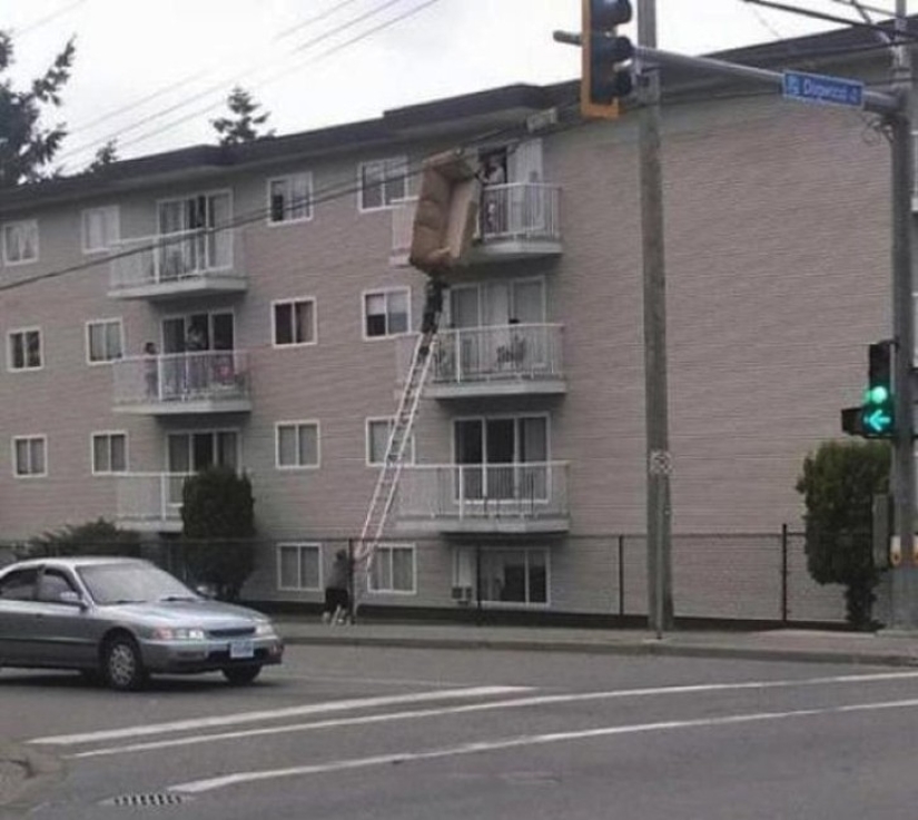 27 photos showing why women live longer than men